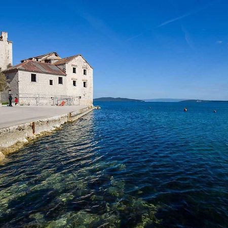 Suncica Apartments Kaštela Eksteriør bilde
